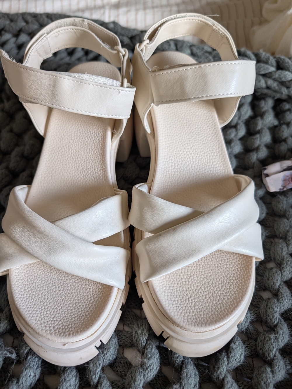 Mia Bon Cheeky Heeled Sandals From Buckle Size 7.5